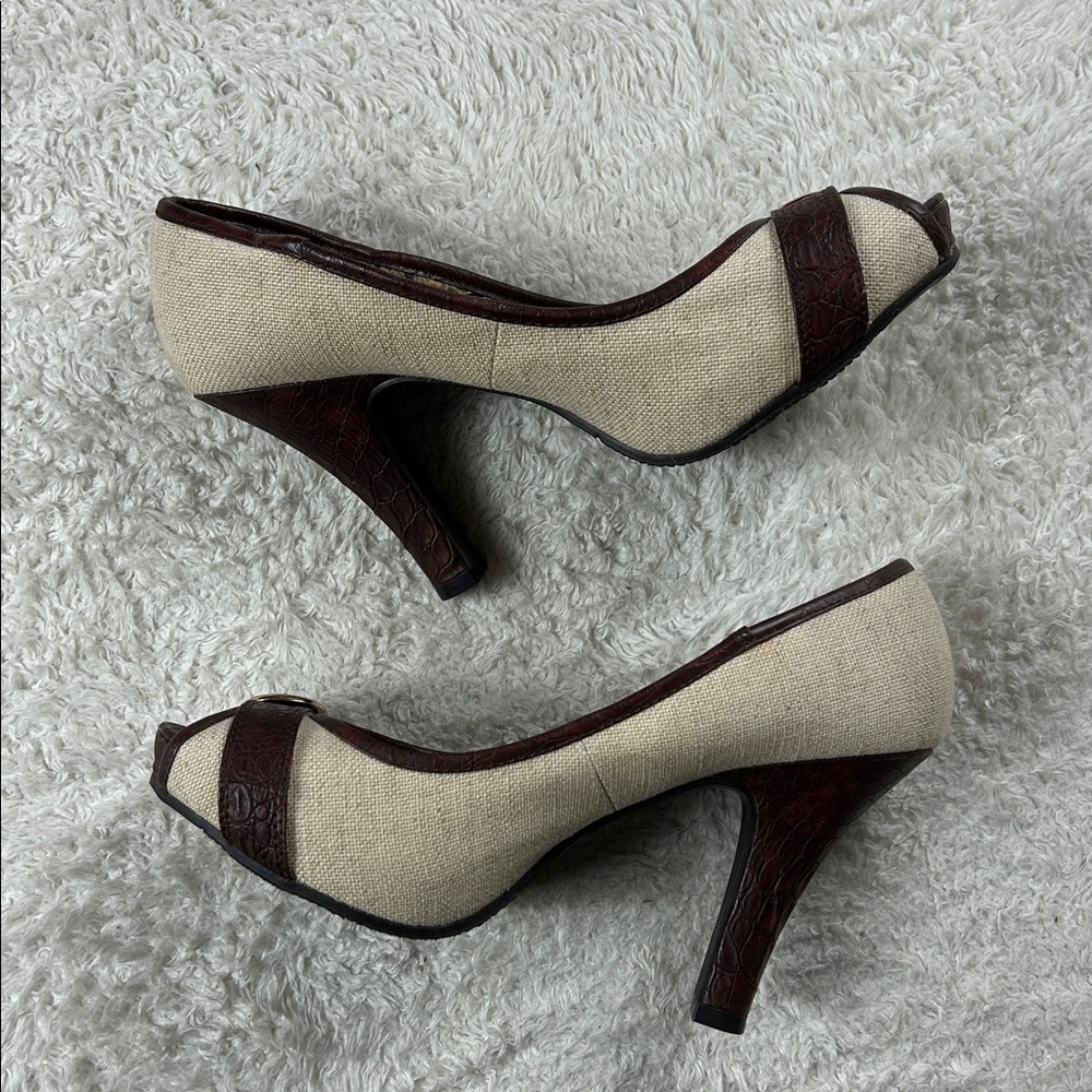Mossimo Supply Co. Beige and Brown Peep-Toe Heels - Picture 5 of 8